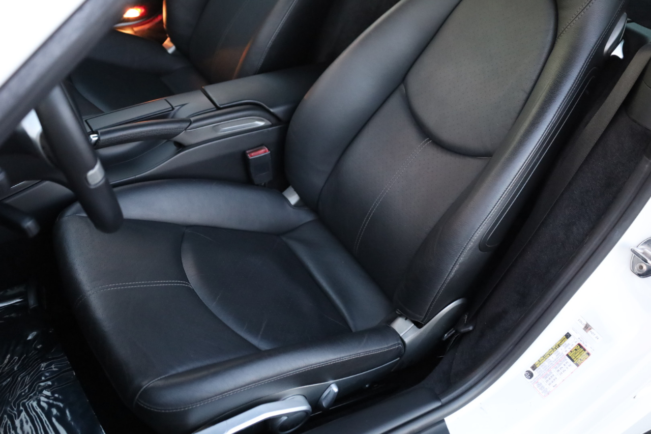 Porsche Cayman S 2009