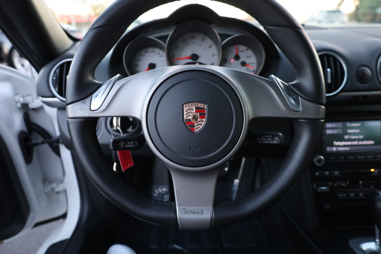 Porsche Cayman S 2009