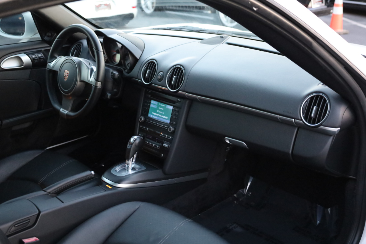 Porsche Cayman S 2009