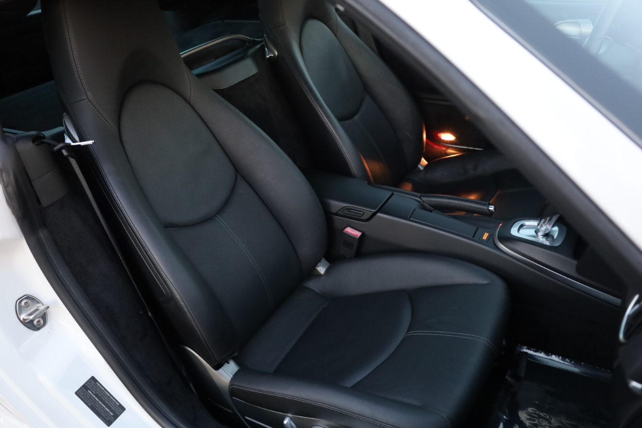 Porsche Cayman S 2009