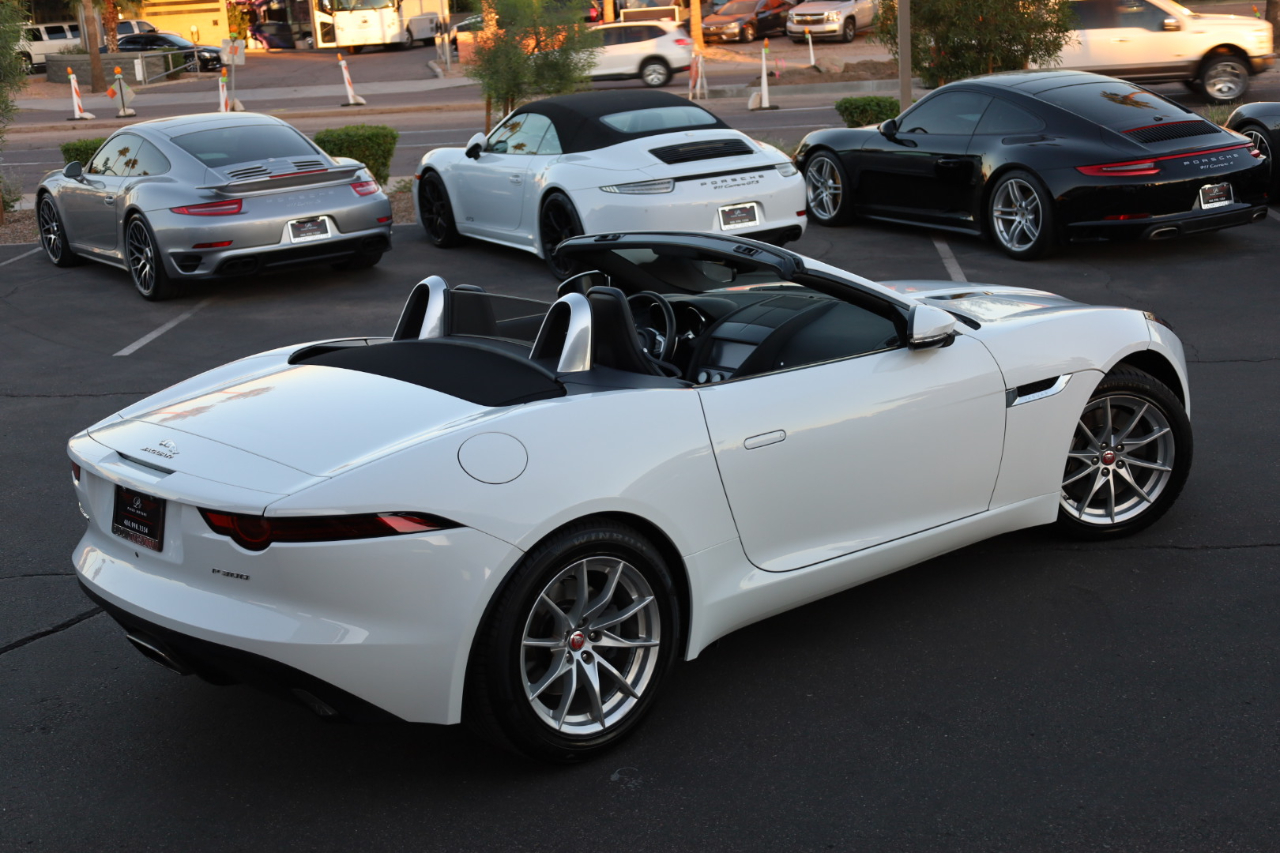 Jaguar F-Type P300 Convertible 2020