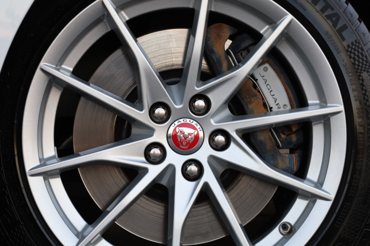 Jaguar F-Type P300 Convertible 2020