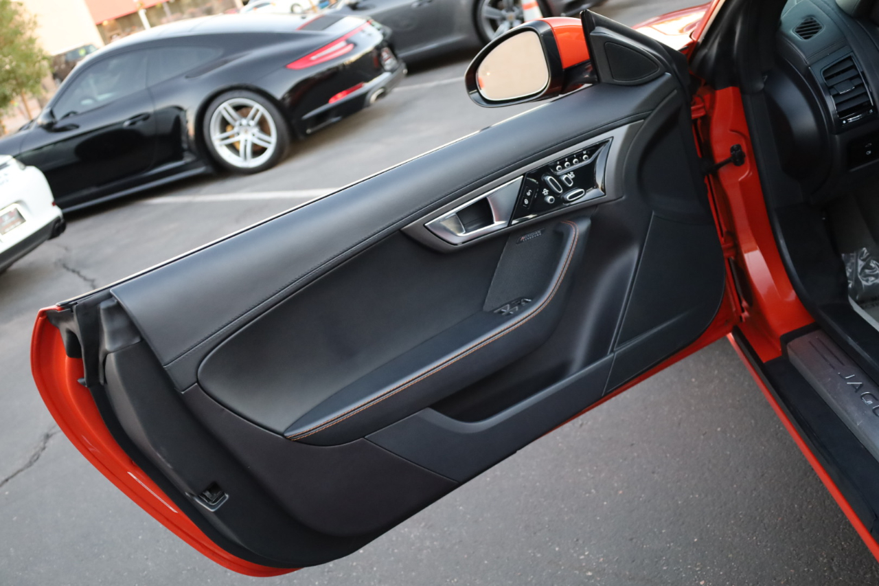 Jaguar F-Type S 2014