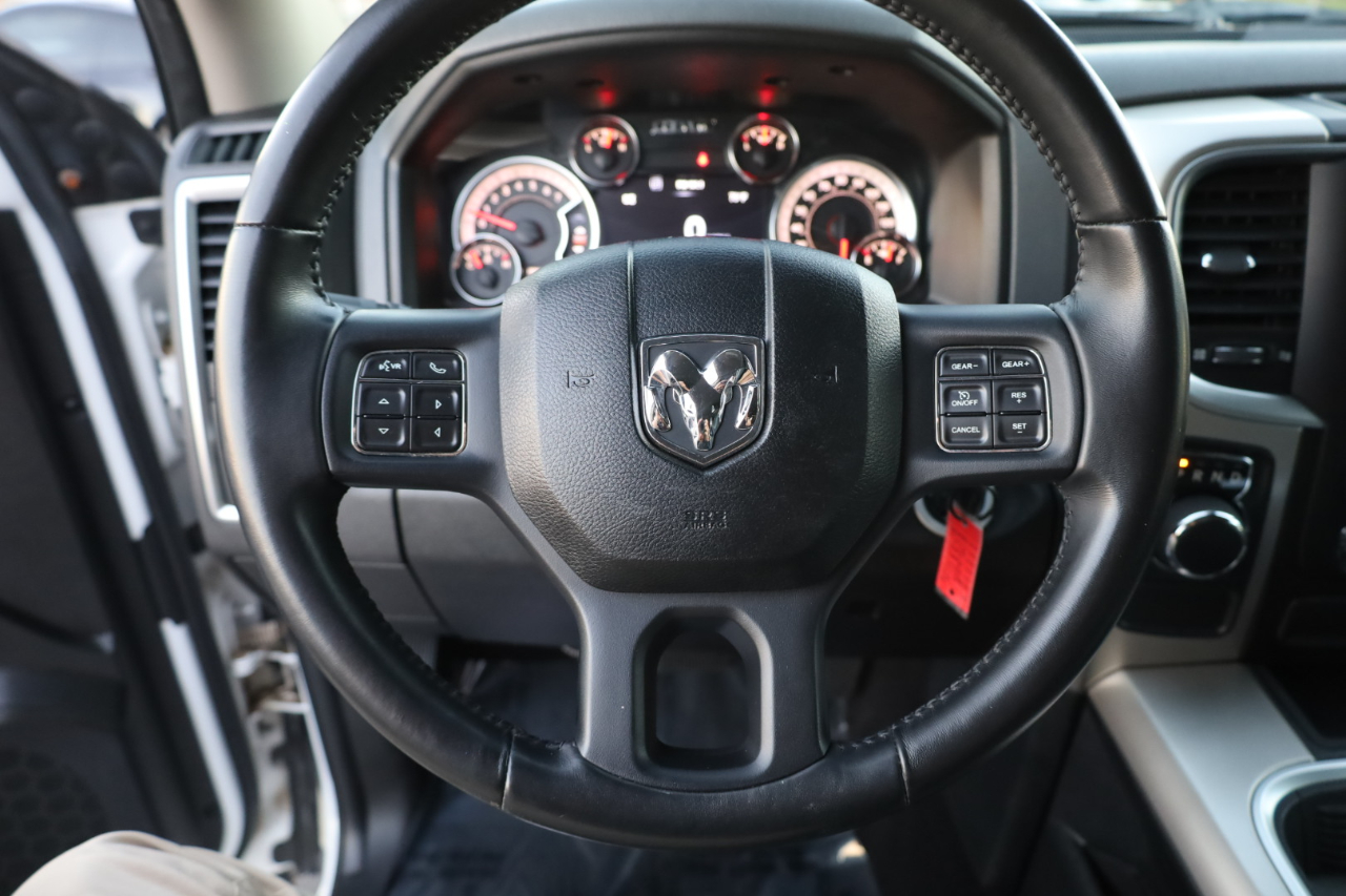 RAM 1500 Classic Big Horn 4x2 Crew Cab 5'7" Box 2019