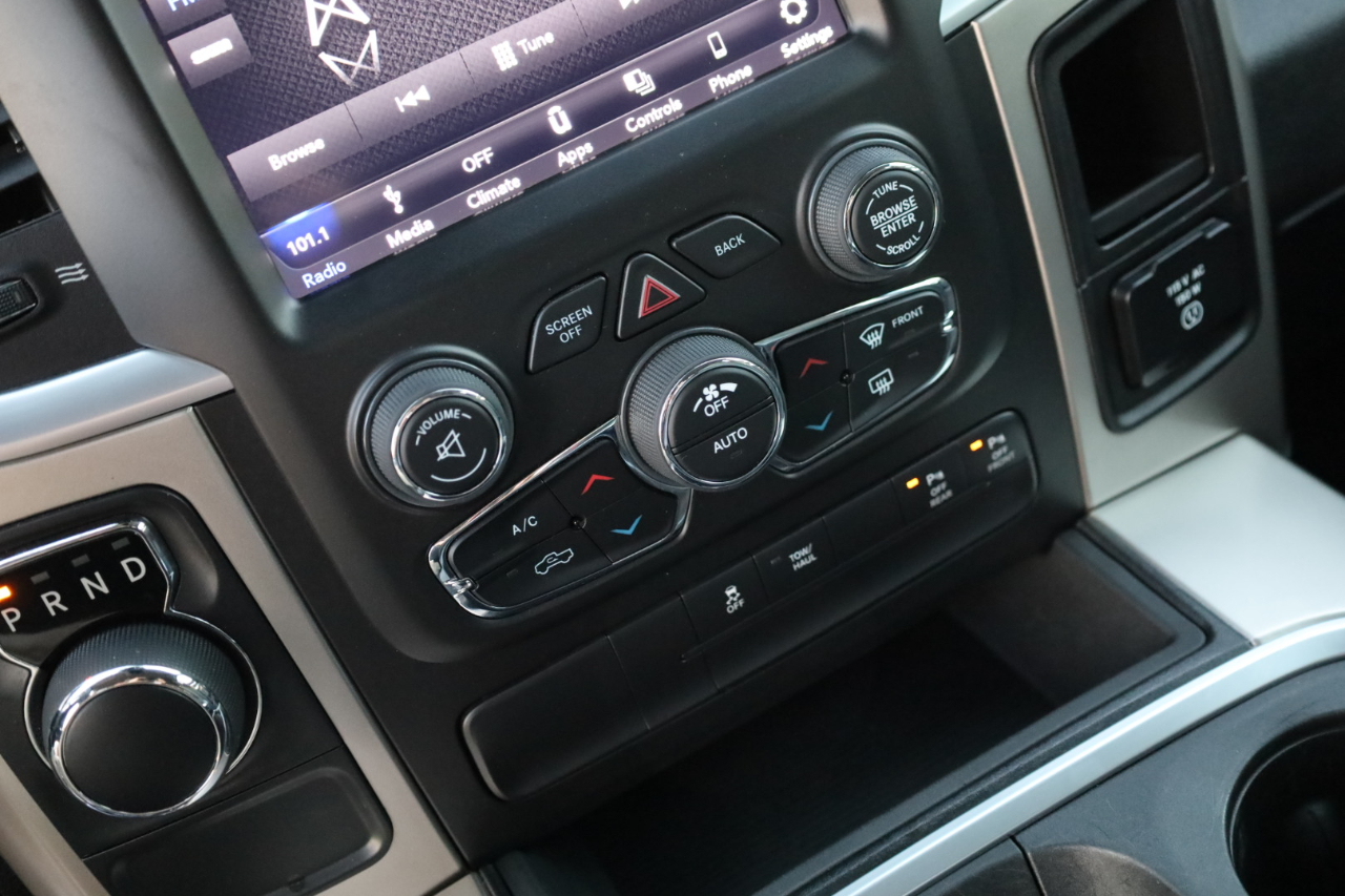 RAM 1500 Classic Big Horn 4x2 Crew Cab 5'7" Box 2019