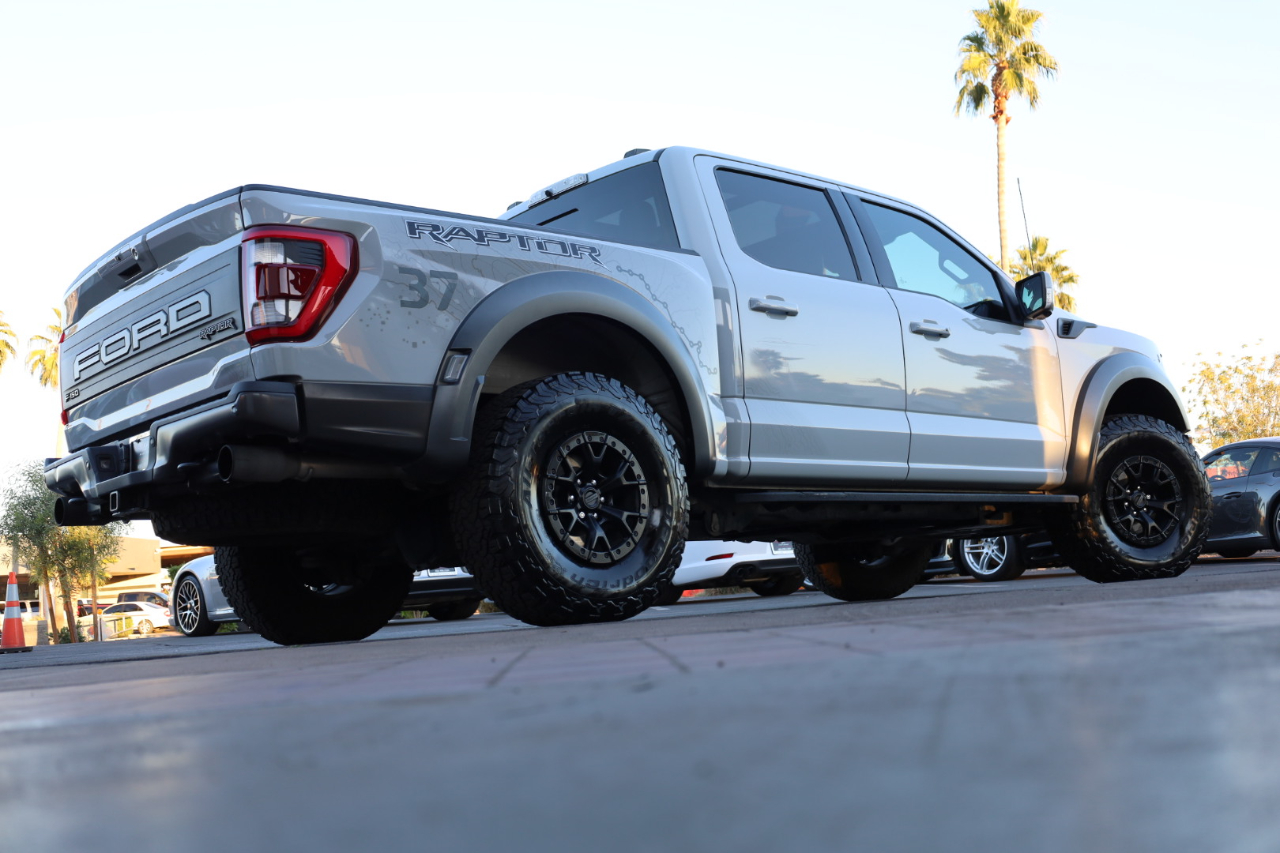 Ford F-150 Raptor SuperCrew 4WD 2023