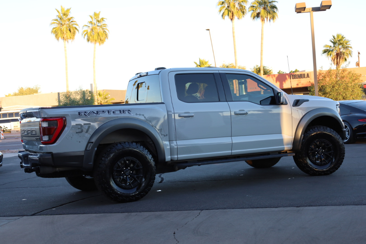 Ford F-150 Raptor SuperCrew 4WD 2023