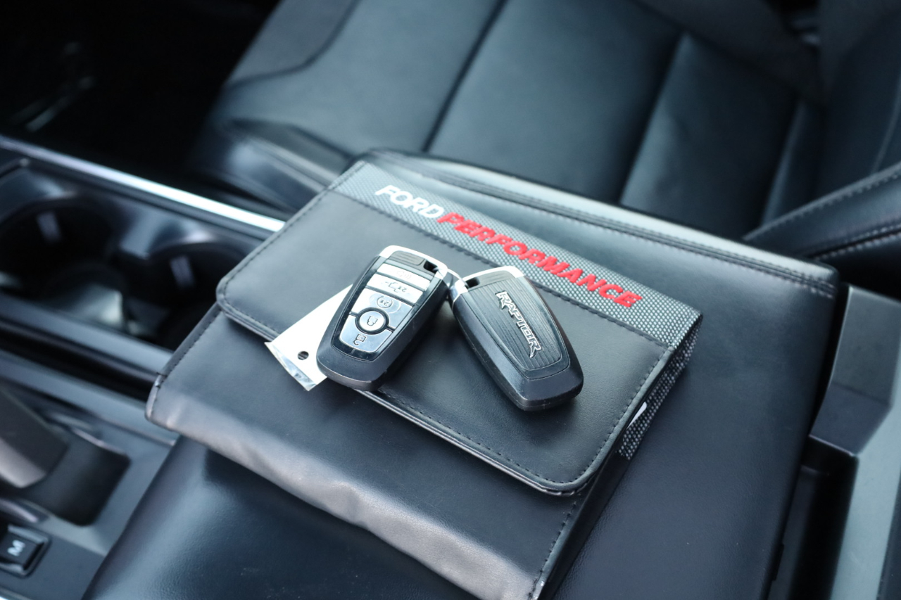 Ford F-150 Raptor SuperCrew 4WD 2023