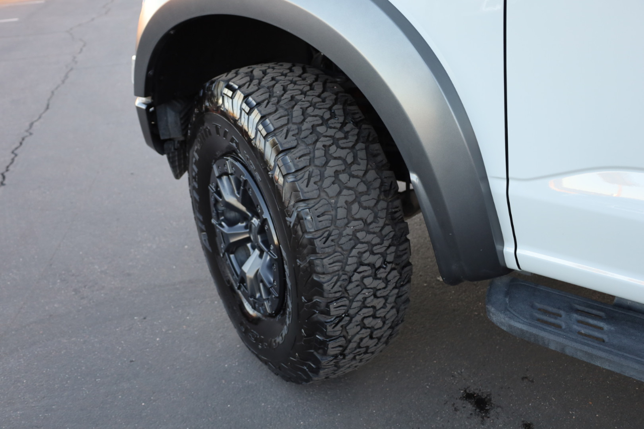 Ford F-150 Raptor SuperCrew 4WD 2023