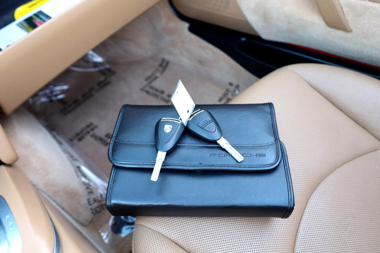 Porsche 911 Carrera S Cabriolet 2009