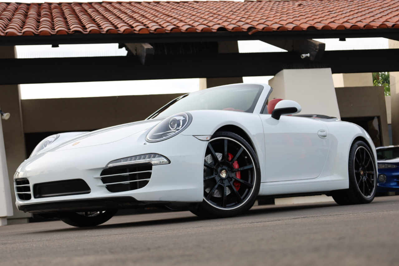 Porsche 911 Carrera S Cabriolet 2013