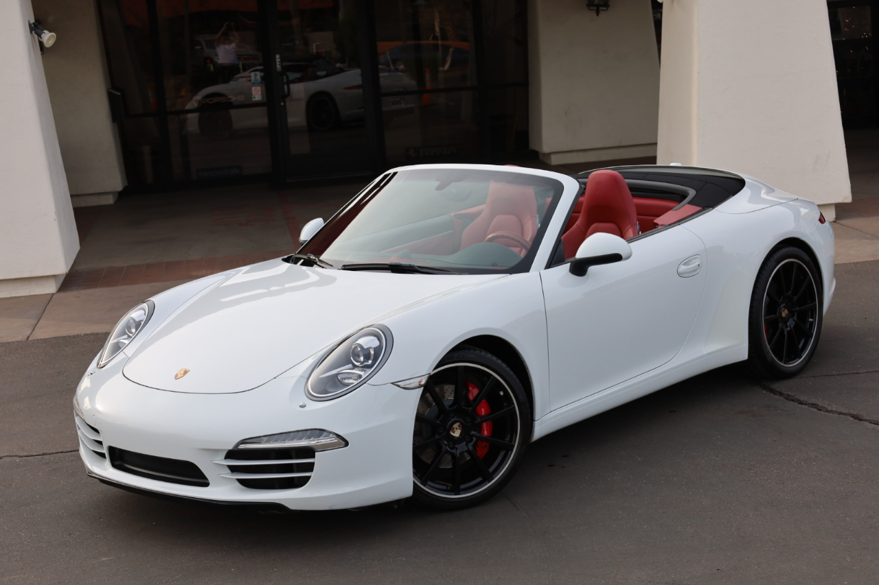 Porsche 911 Carrera S Cabriolet 2013