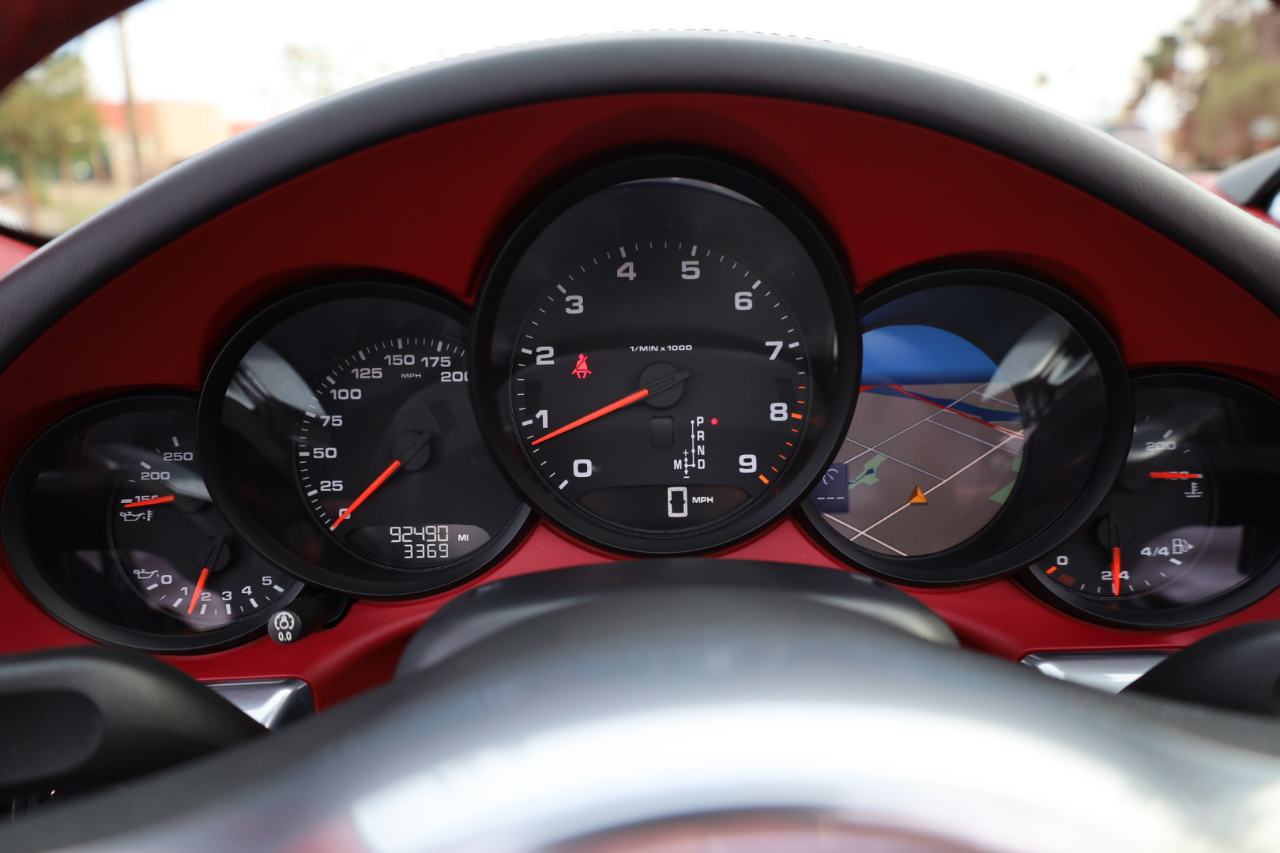 Porsche 911 Carrera S Cabriolet 2013