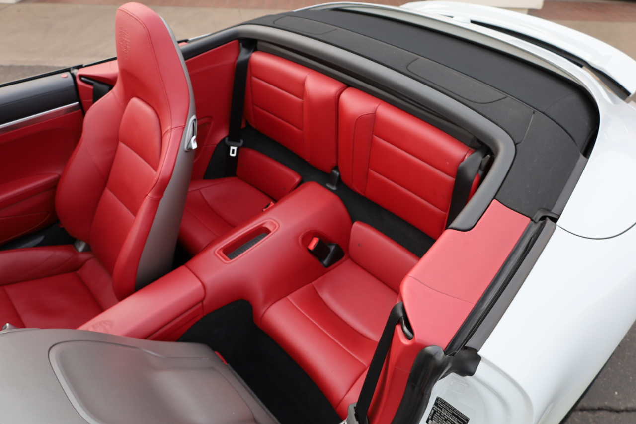 Porsche 911 Carrera S Cabriolet 2013