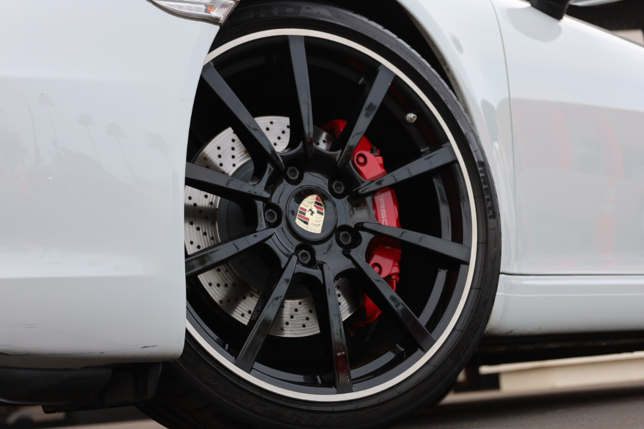 Porsche 911 Carrera S Cabriolet 2013