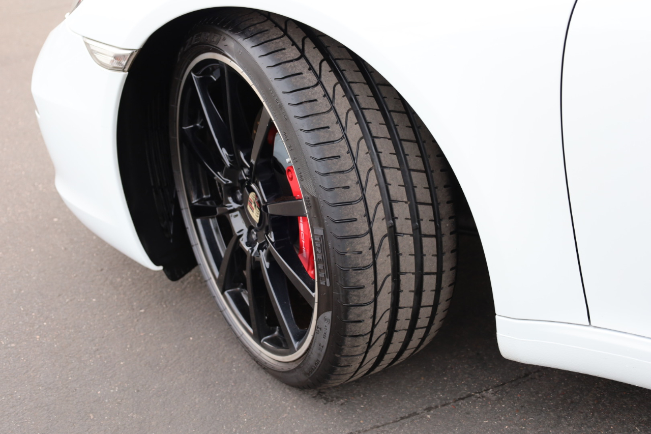 Porsche 911 Carrera S Cabriolet 2013