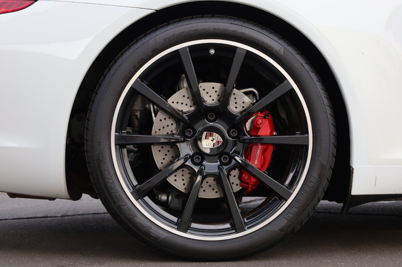 Porsche 911 Carrera S Cabriolet 2013