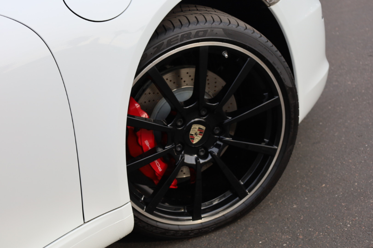 Porsche 911 Carrera S Cabriolet 2013