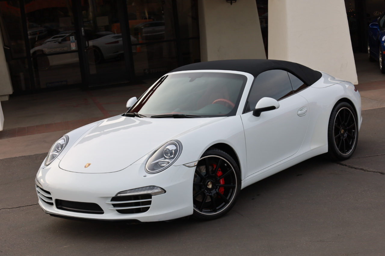 Porsche 911 Carrera S Cabriolet 2013