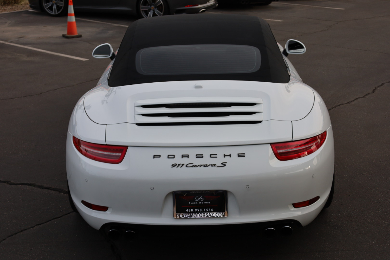 Porsche 911 Carrera S Cabriolet 2013