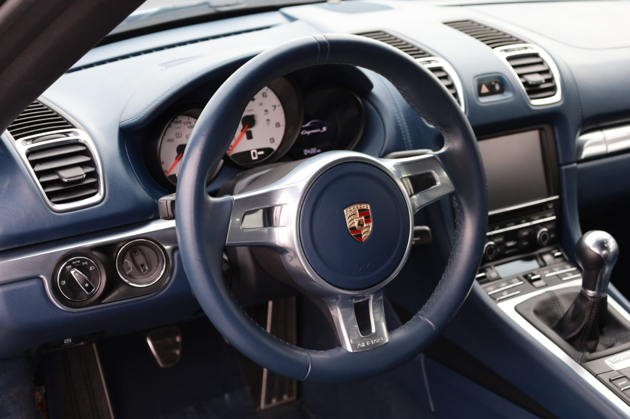 Porsche Cayman S 2014