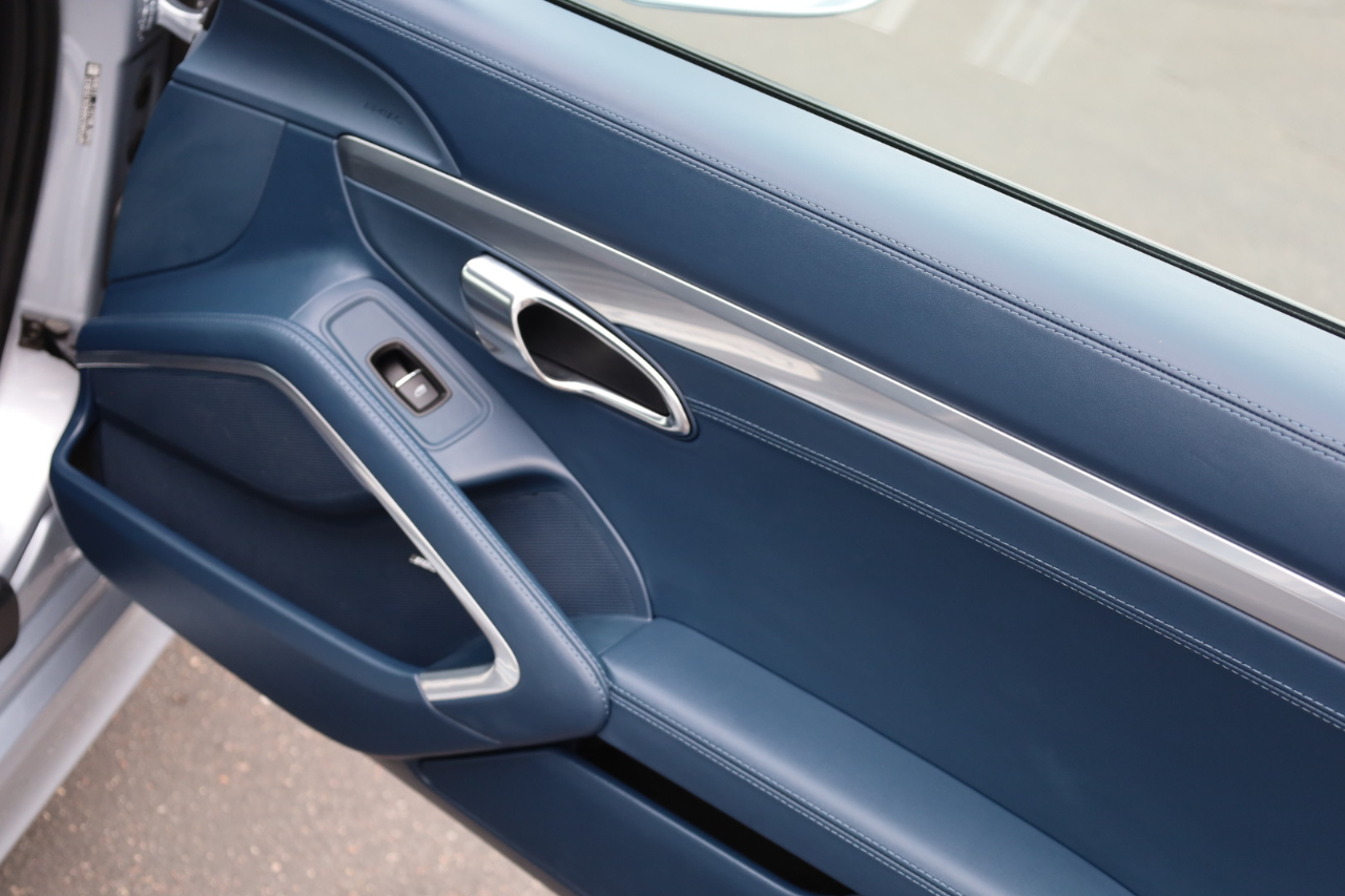 Porsche Cayman S 2014