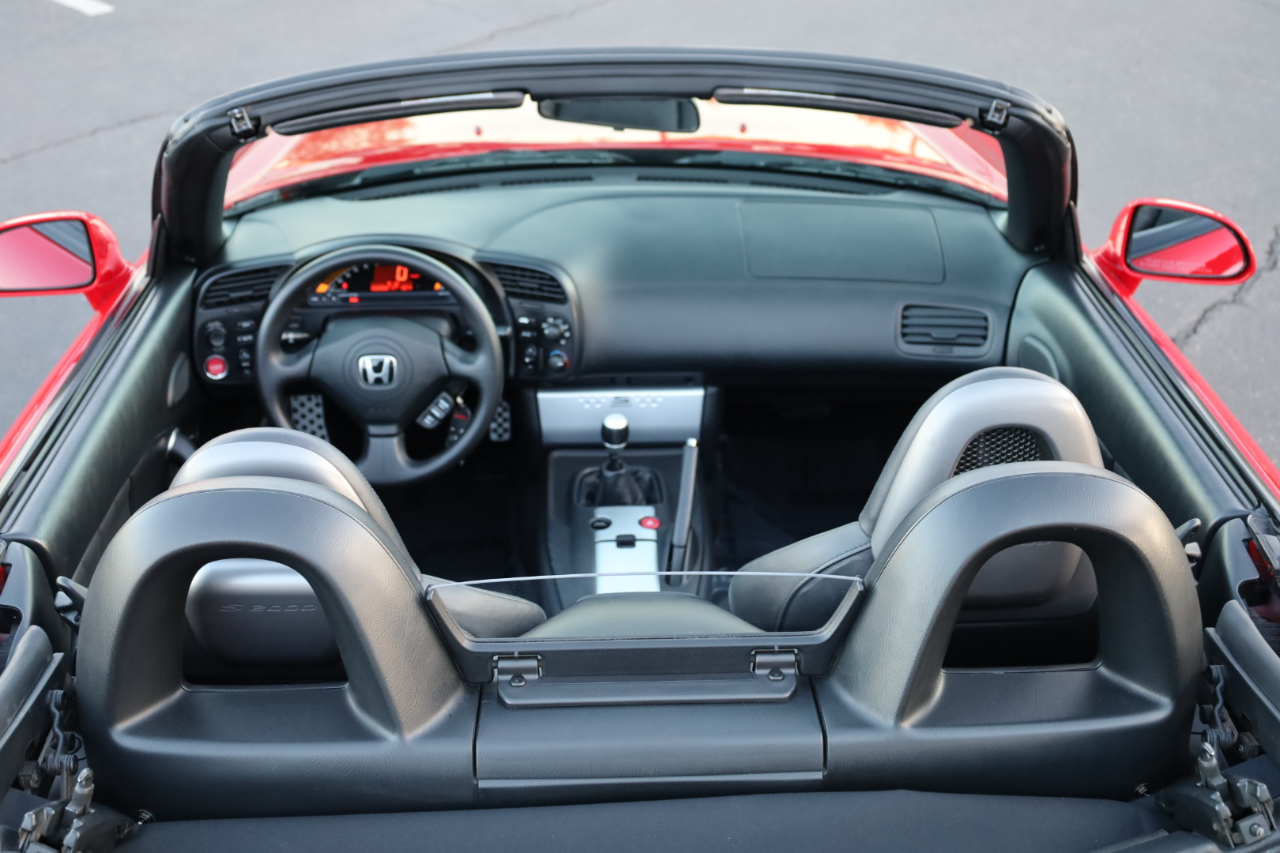 Honda S2000 Roadster 2005