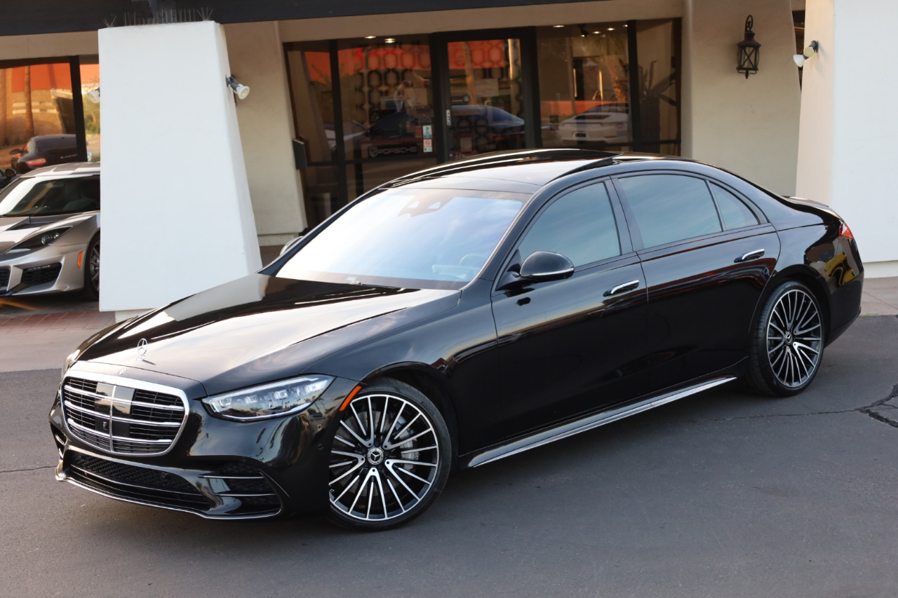 Mercedes-Benz S-Class S580 4MATIC 2023