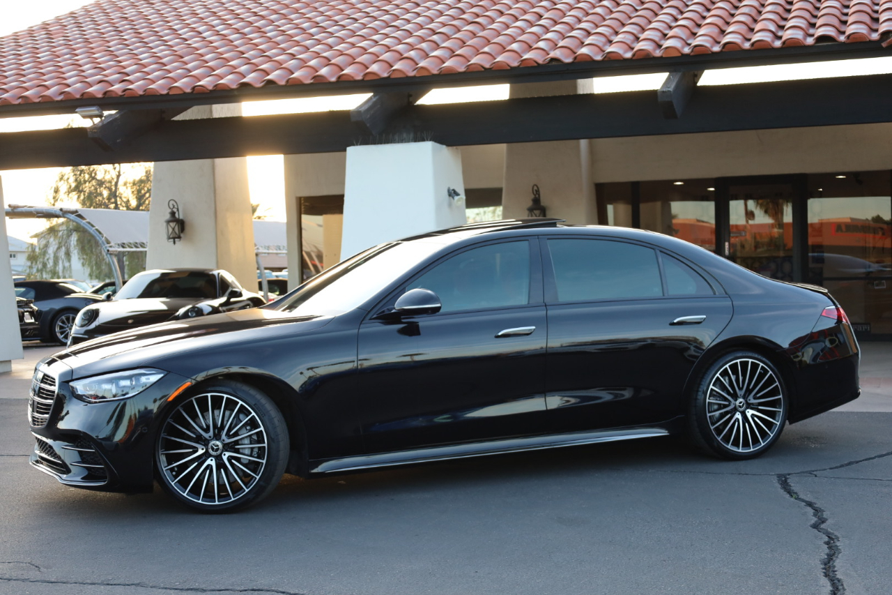 Mercedes-Benz S-Class S580 4MATIC 2023