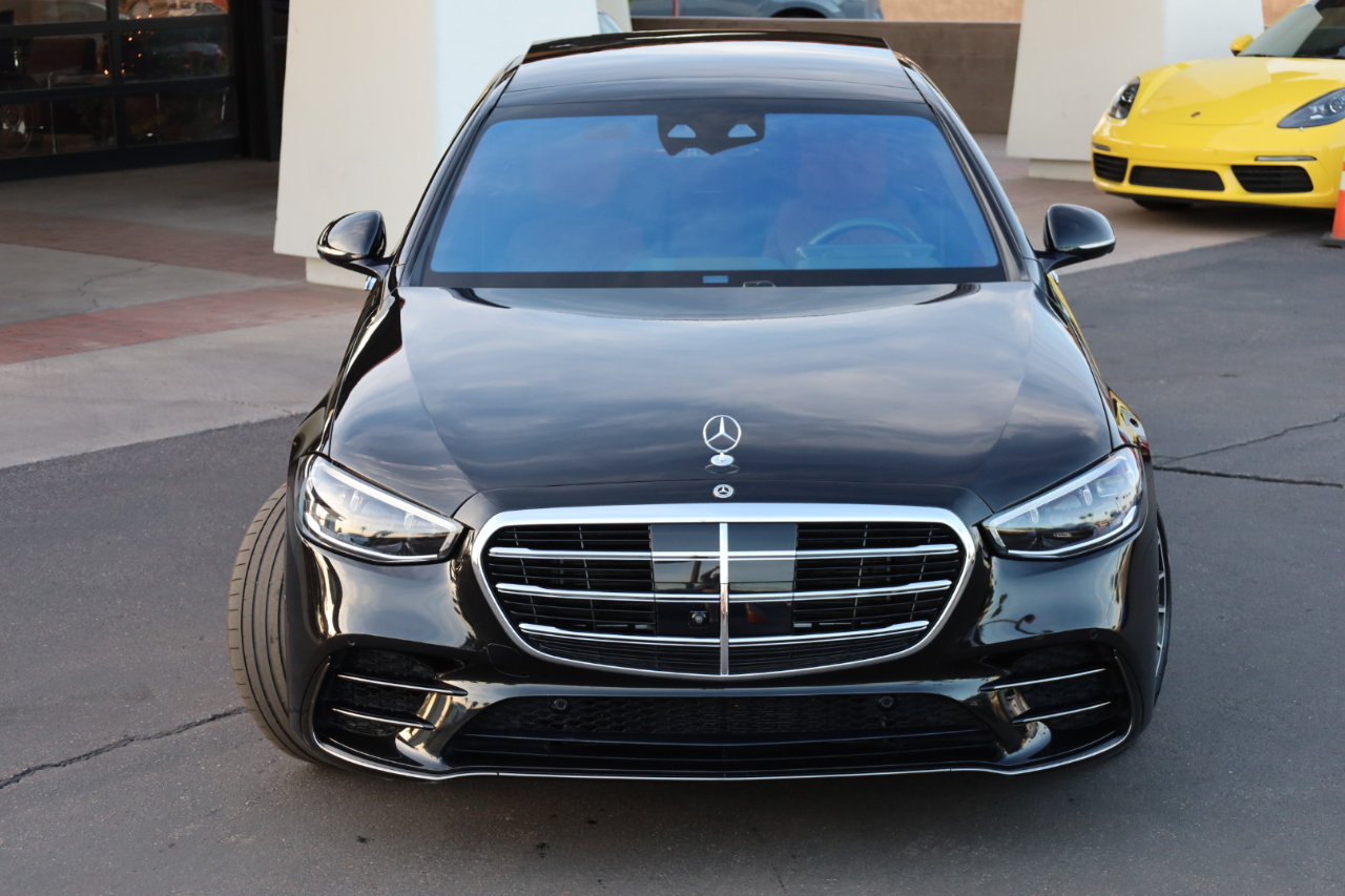 Mercedes-Benz S-Class S580 4MATIC 2023