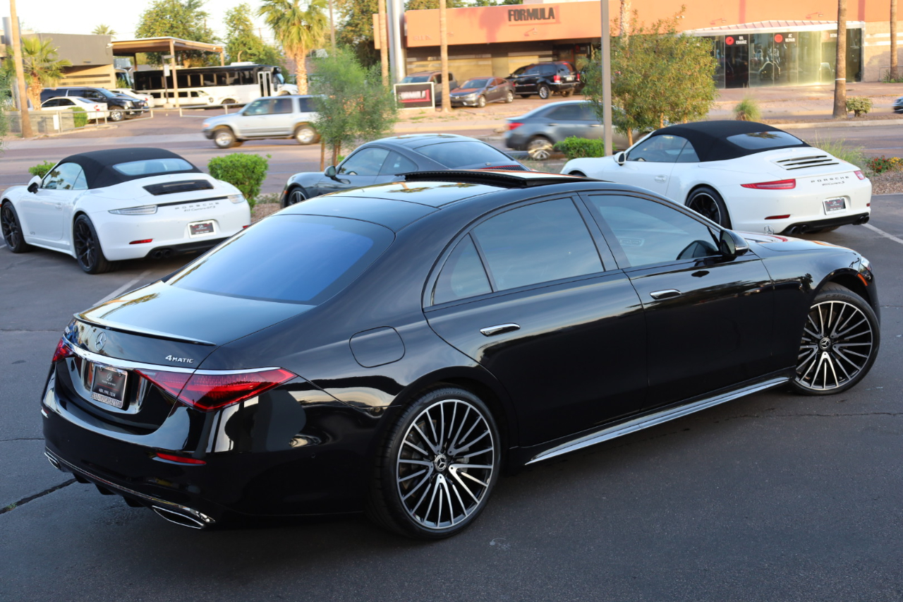 Mercedes-Benz S-Class S580 4MATIC 2023