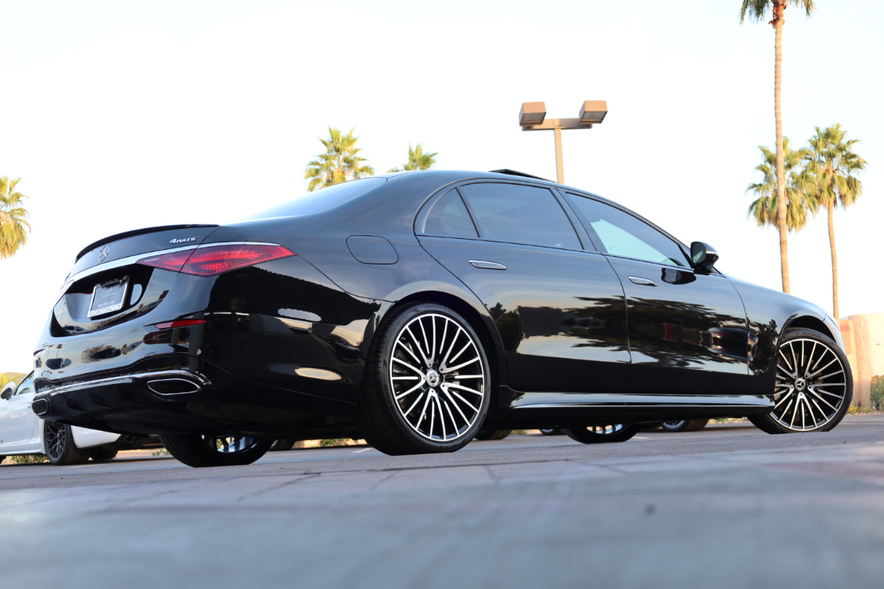 Mercedes-Benz S-Class S580 4MATIC 2023