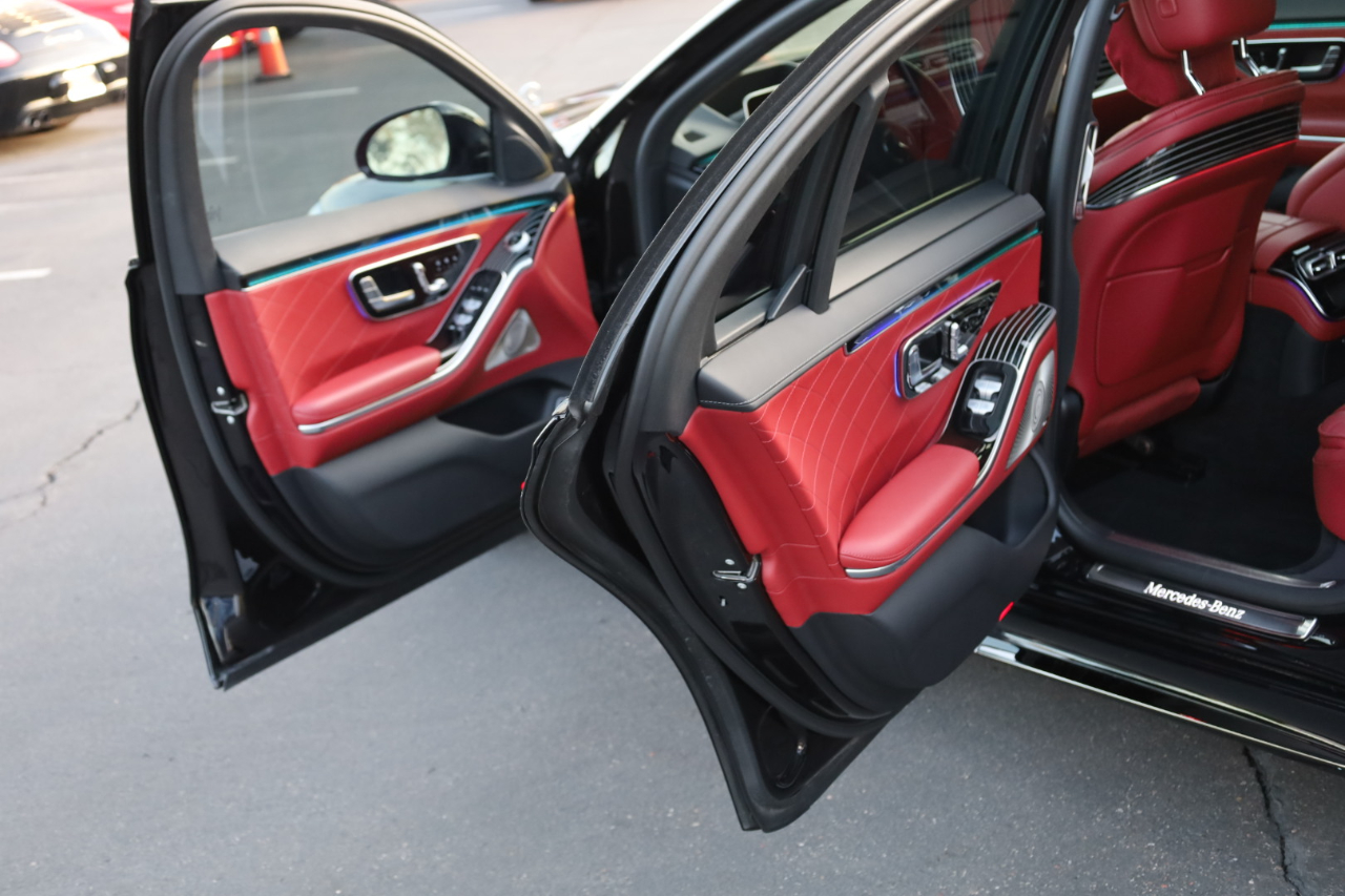 Mercedes-Benz S-Class S580 4MATIC 2023