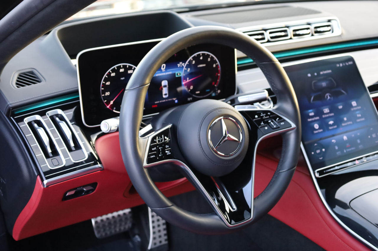 Mercedes-Benz S-Class S580 4MATIC 2023