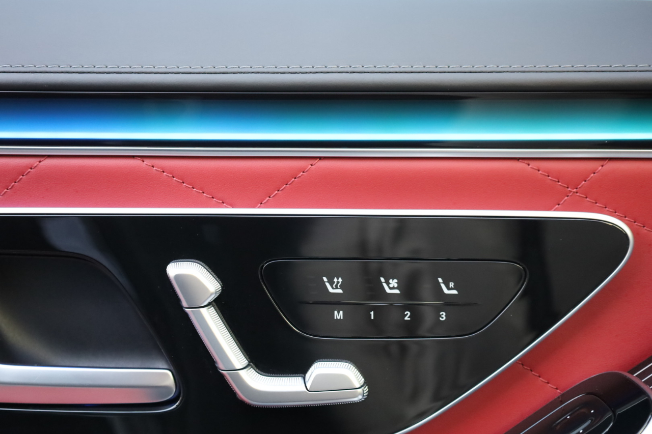 Mercedes-Benz S-Class S580 4MATIC 2023