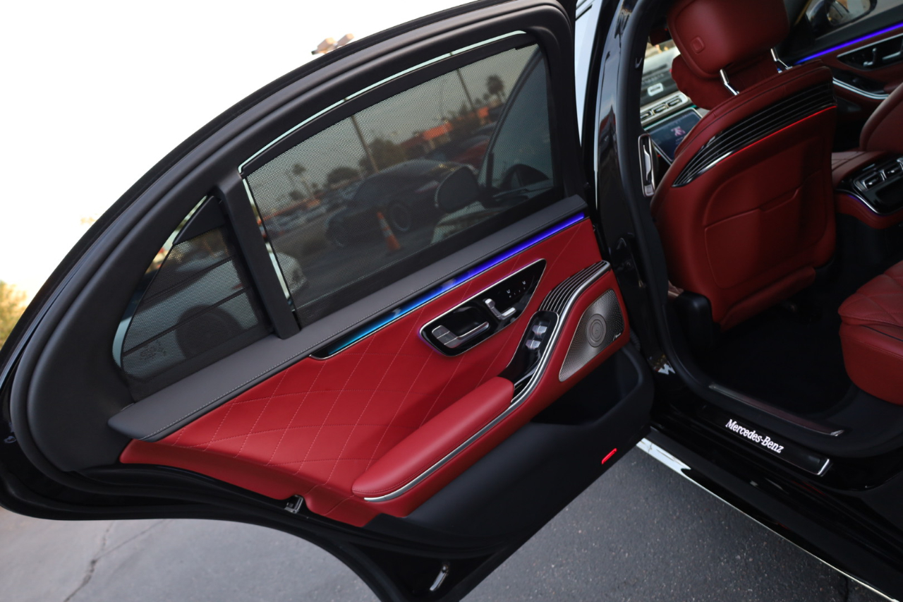 Mercedes-Benz S-Class S580 4MATIC 2023