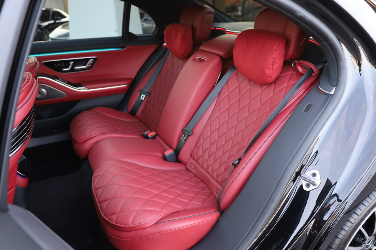 Mercedes-Benz S-Class S580 4MATIC 2023