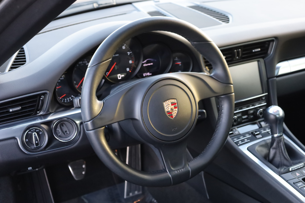 Porsche 911 Carrera Coupe 2014