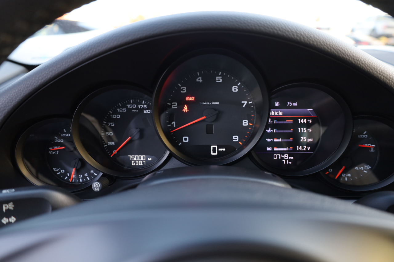 Porsche 911 Carrera Coupe 2014