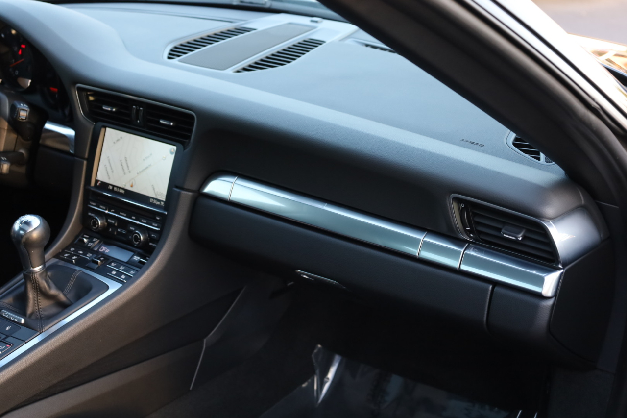 Porsche 911 Carrera Coupe 2014