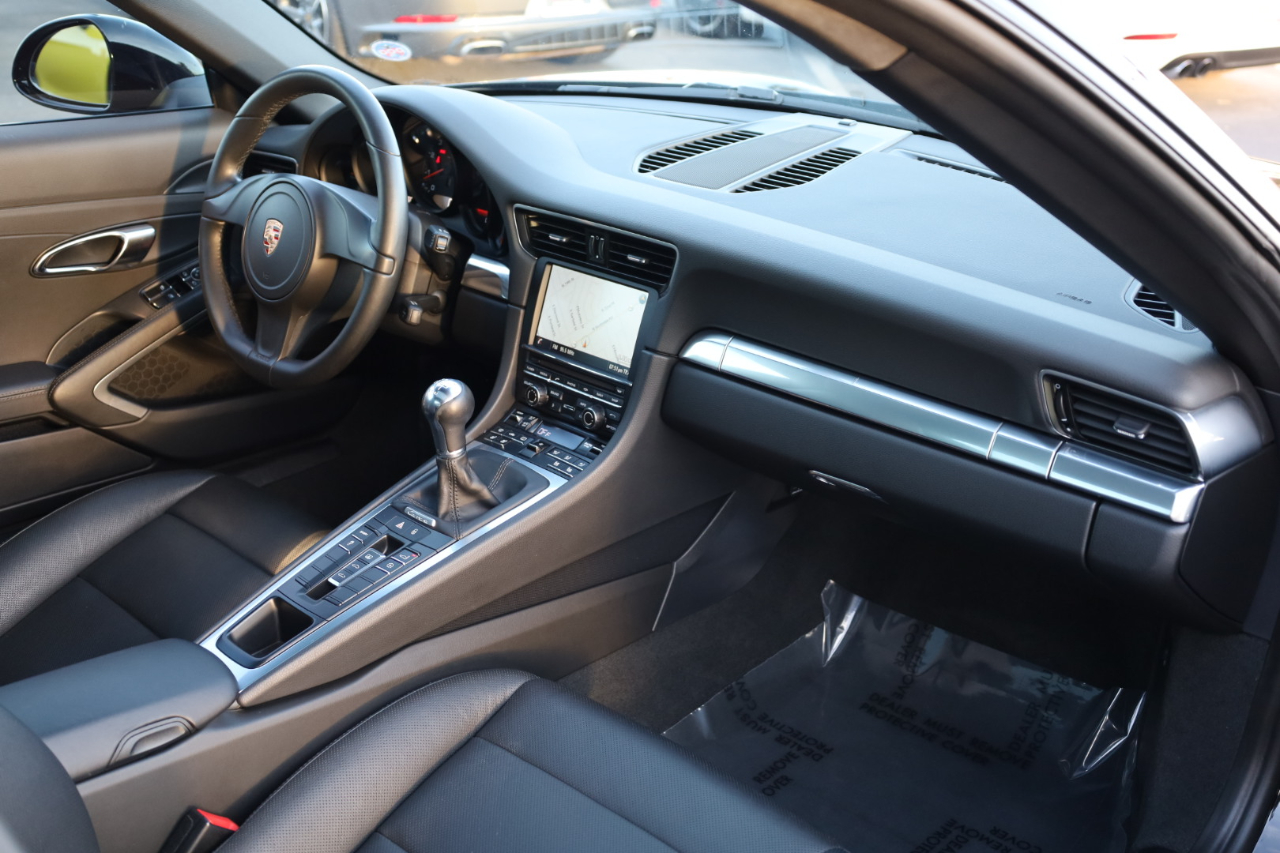 Porsche 911 Carrera Coupe 2014