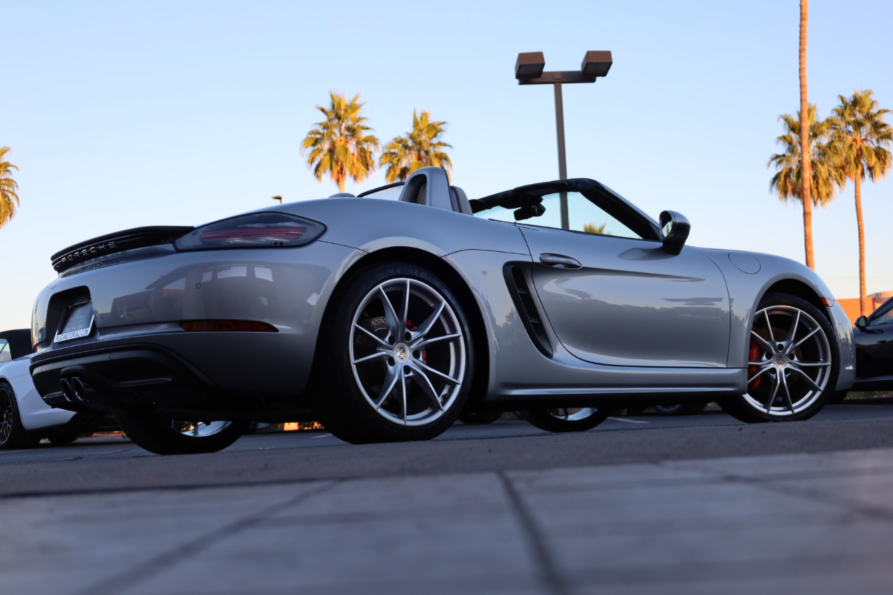 Porsche 718 Boxster S 2017