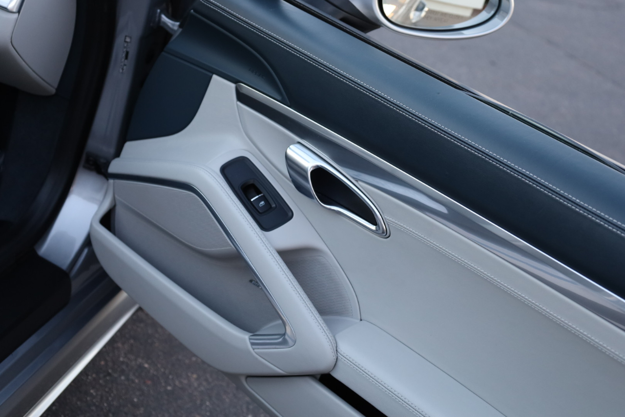 Porsche 718 Boxster S 2017