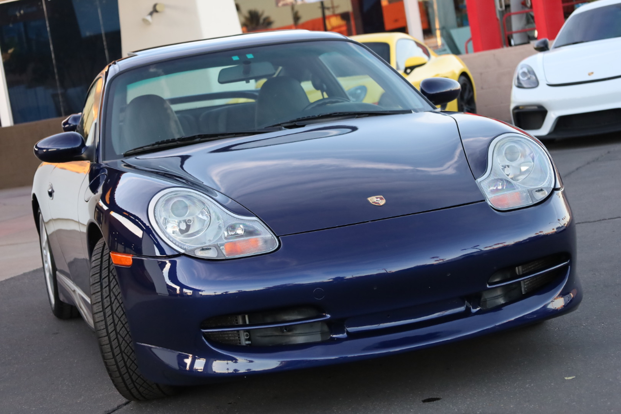 Porsche 911 Carrera 4 2001