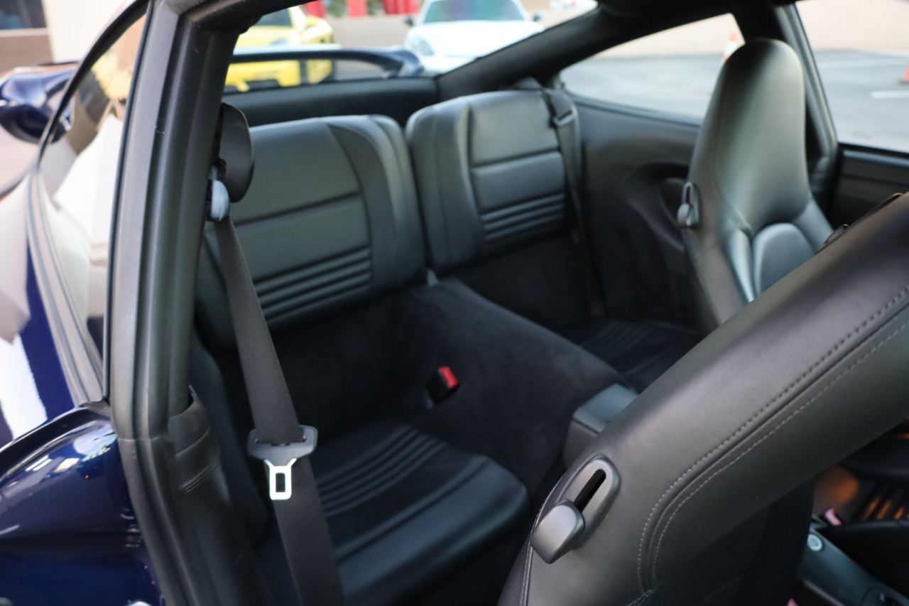 Porsche 911 Carrera 4 2001