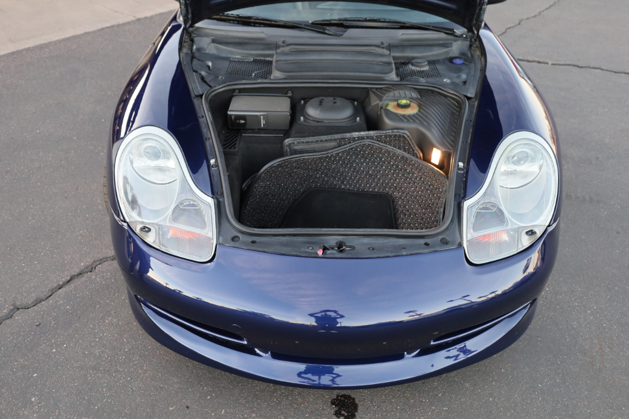 Porsche 911 Carrera 4 2001