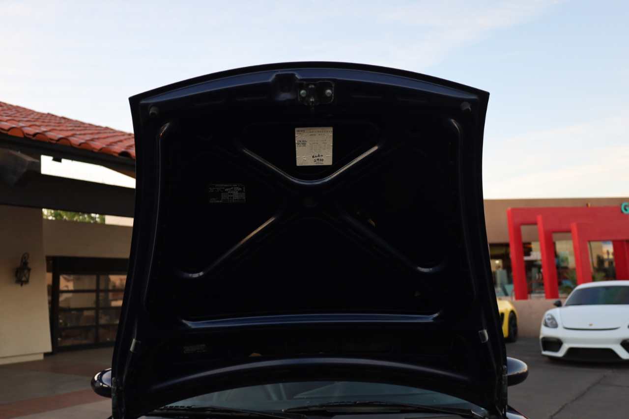 Porsche 911 Carrera 4 2001