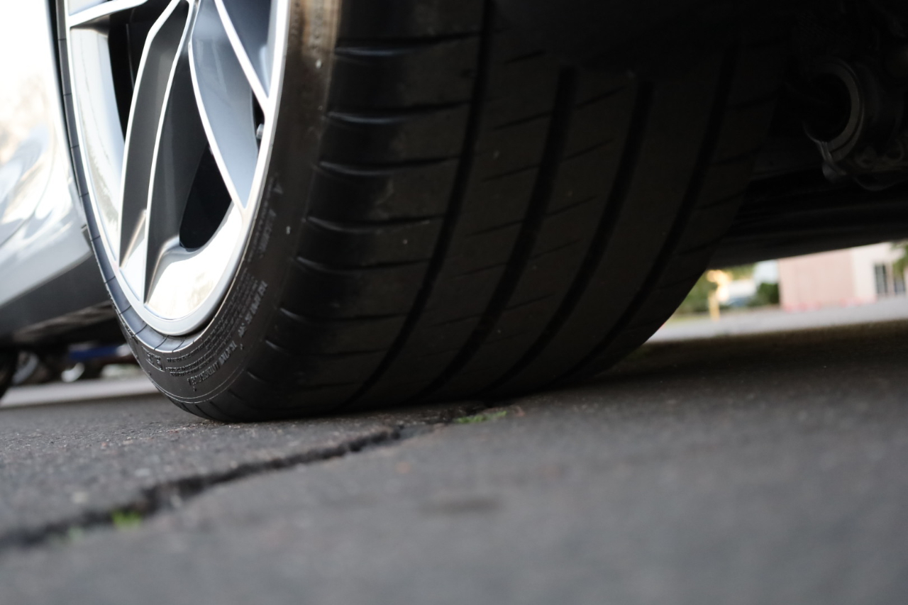 Porsche 911 Carrera Coupe 2025
