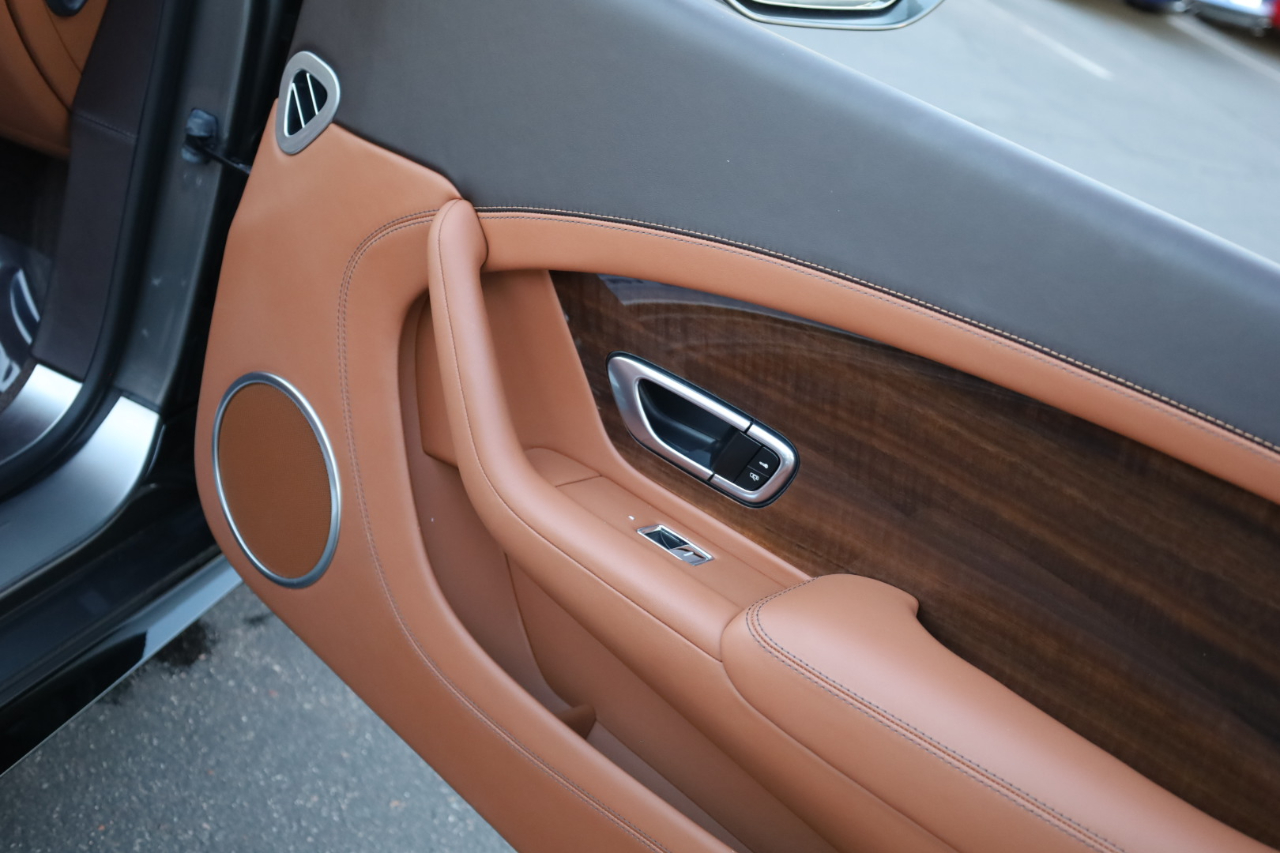 Bentley Continental GTC V8 S 2017