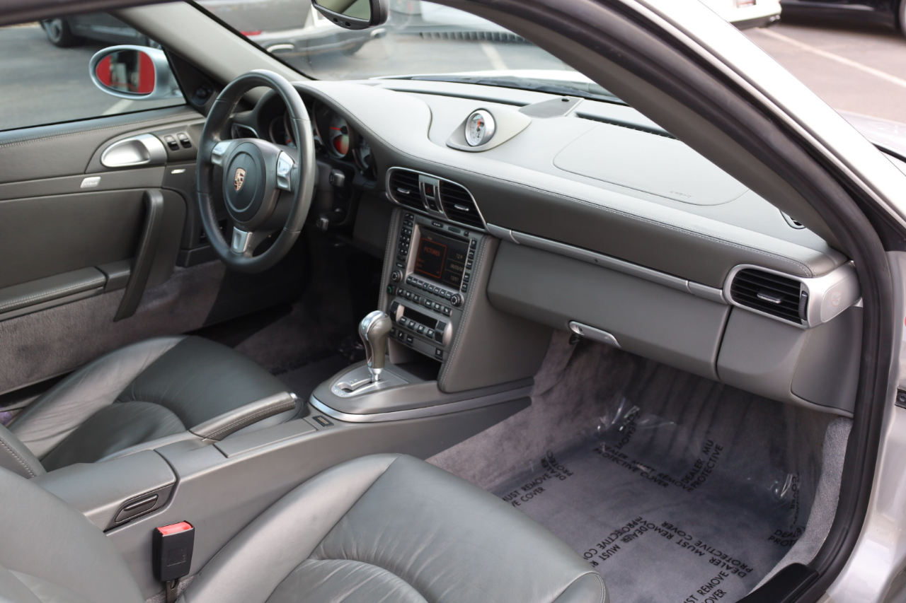 Porsche 911 Carrera S 2007